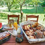 Natura Bungalows-villa Liménasz