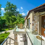 Natura Bungalows-villa Apartman *