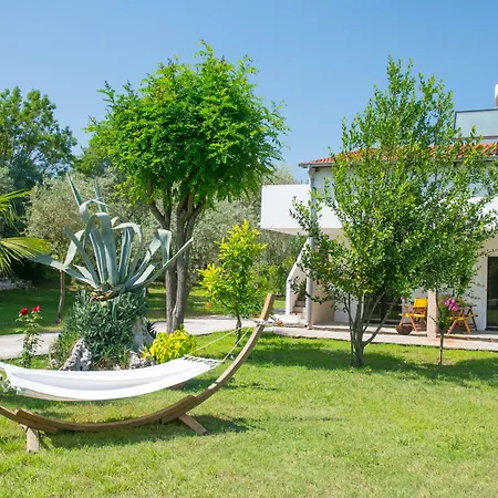 Natura Bungalows-villa Апартамент *