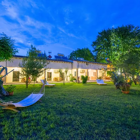 Natura Bungalows-villa Лименас