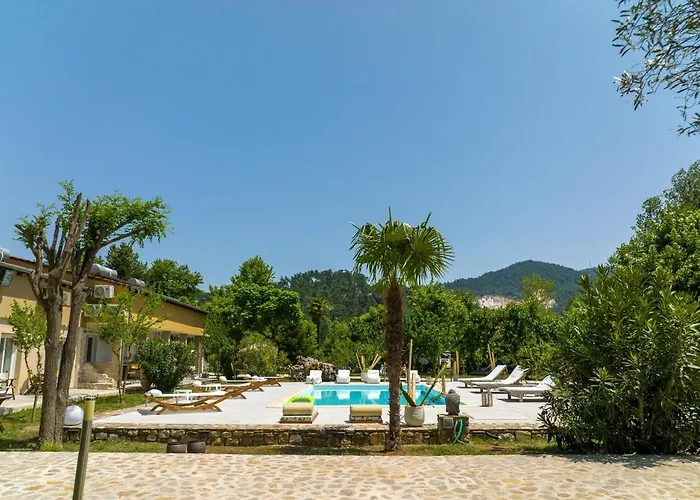 Natura Bungalows-villa *