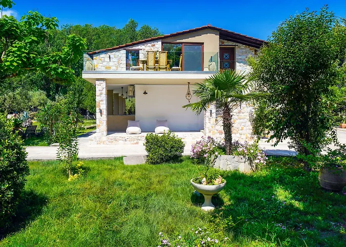 Natura Bungalows-villa לימנאס
